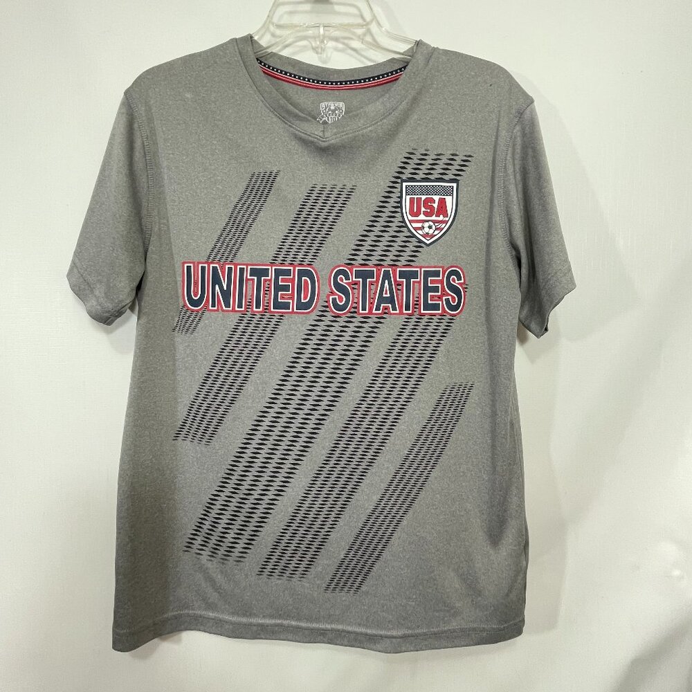 USA Soccer T Shirt Mens Small Grey Striker Brand Polyester Stretch Jersey Stripe